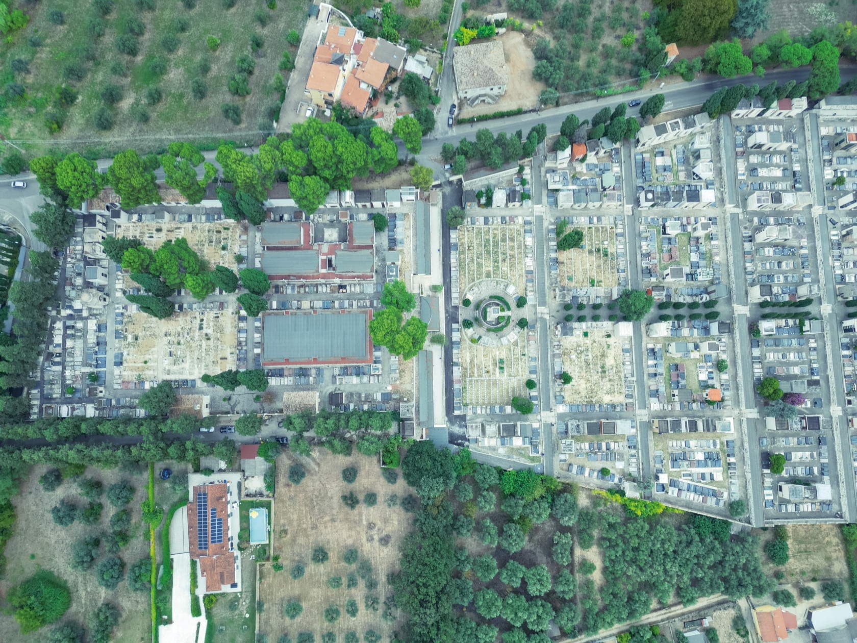 Colle Madonna cemetery, lower part
